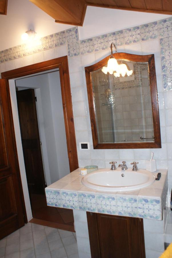 B&B Salvarosa ファーノ エクステリア 写真